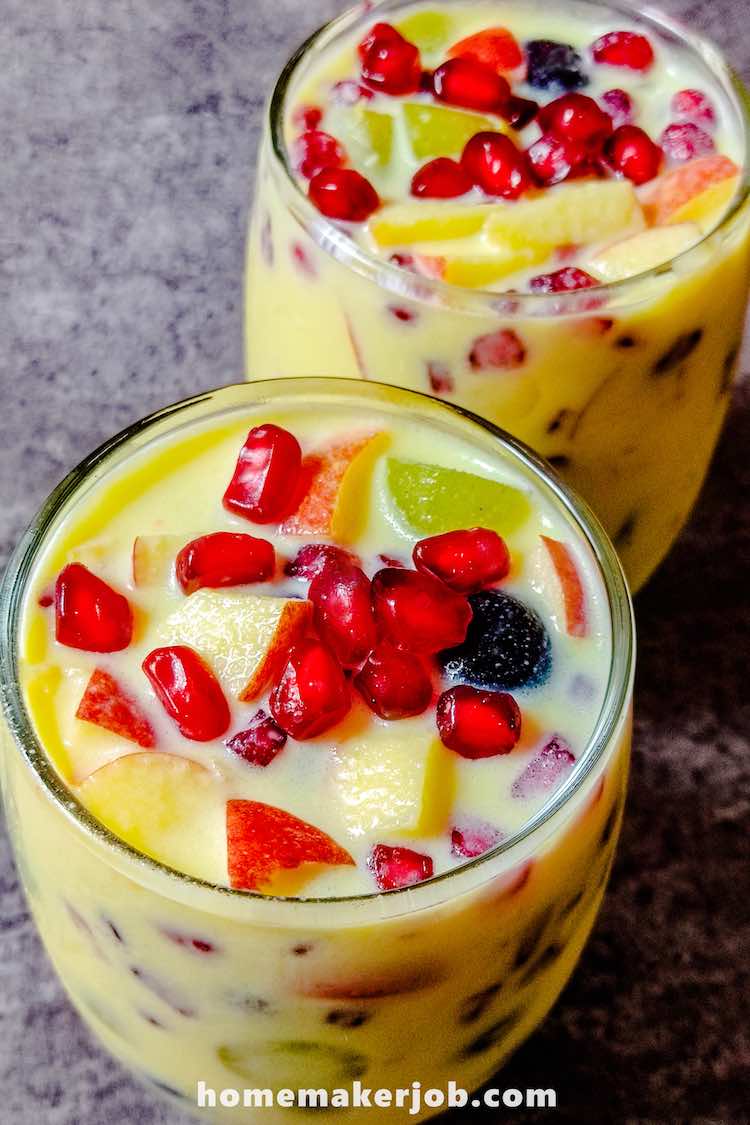 Fruit Custard served chilled in two glasses, by homemakerjob.com