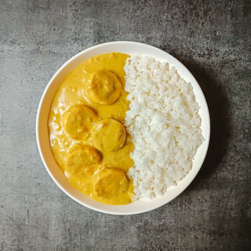 Old Fashioned Curried Eggs Recipe with Rice and Hard Boiled Eggs